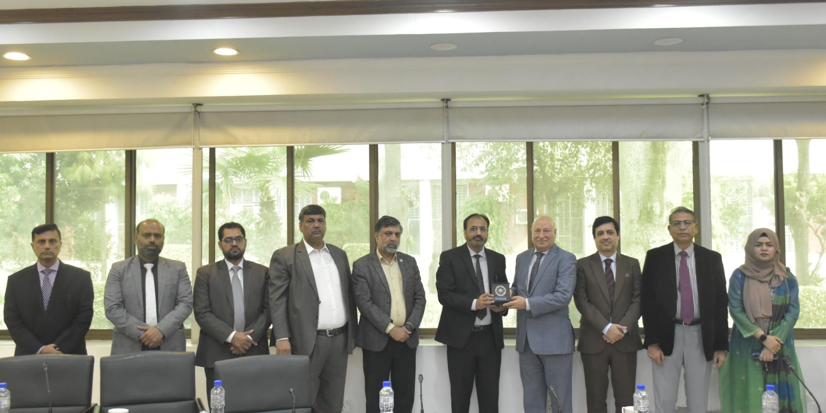 571194211_1255340463275867_208611467187278114_n