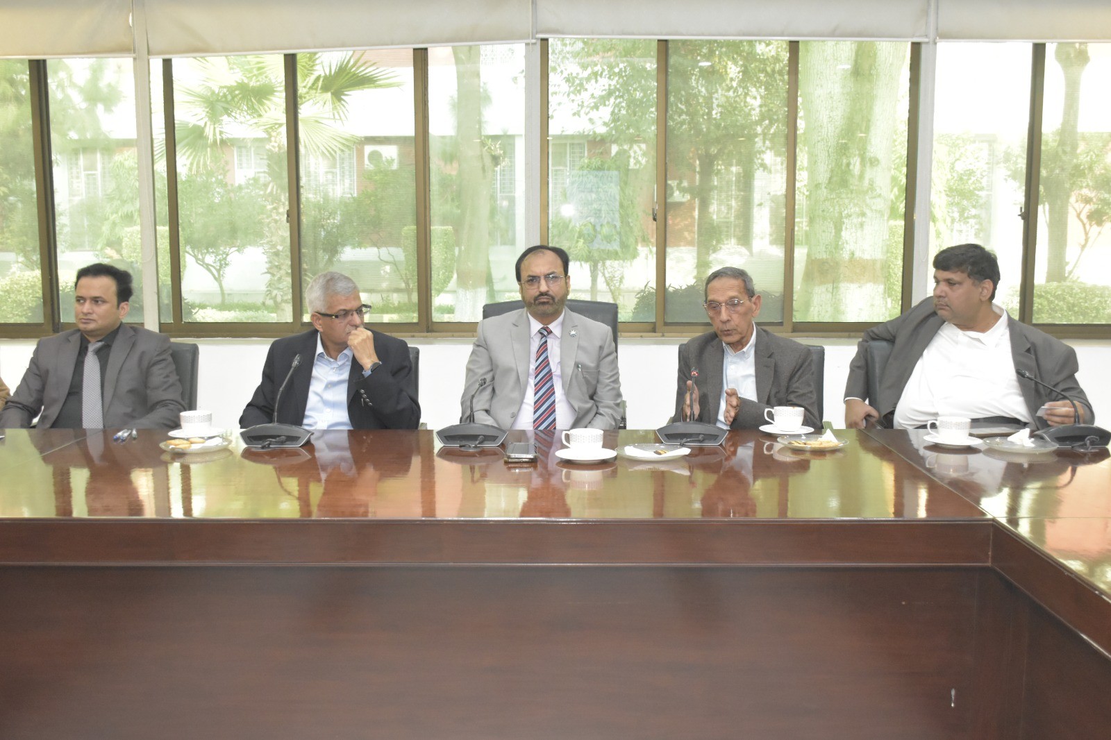 MOU Collaboration Between UET Lahore & ULEF Alumni (USA & Pakistan) to Establish an Artificial Intelligence Lab