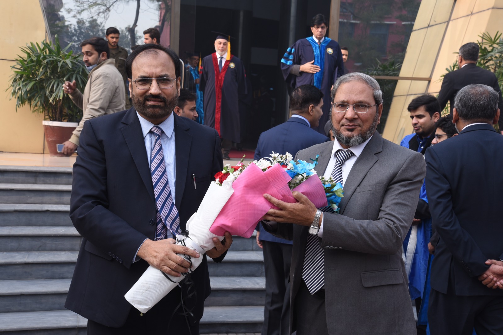 At the 32nd Convocation of UET, Professor Dr. Habib-ur-Rehman, former Dean of the Faculty of Civil Engineering, UET, was warmly received.