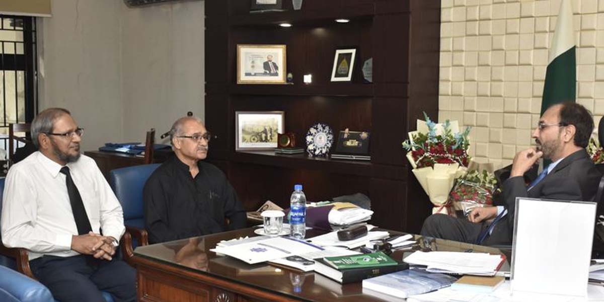 Former Pro VC UET and Treasurer Meet with Vice Chancellor Prof. Dr. Shahid Munir for Discussions on Key Matters