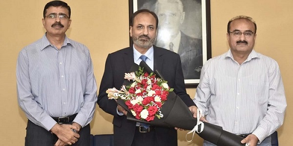 Prof. Dr. Aqil Inam and DIG Muhammad Azhar Akram Congratulate UET Lahore's New VC