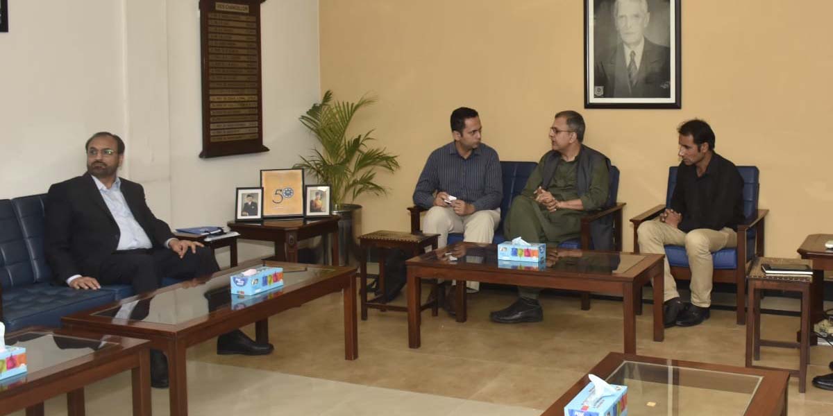 Dean Civil Engineering Briefs UET Vice Chancellor on Key Projects and Initiatives