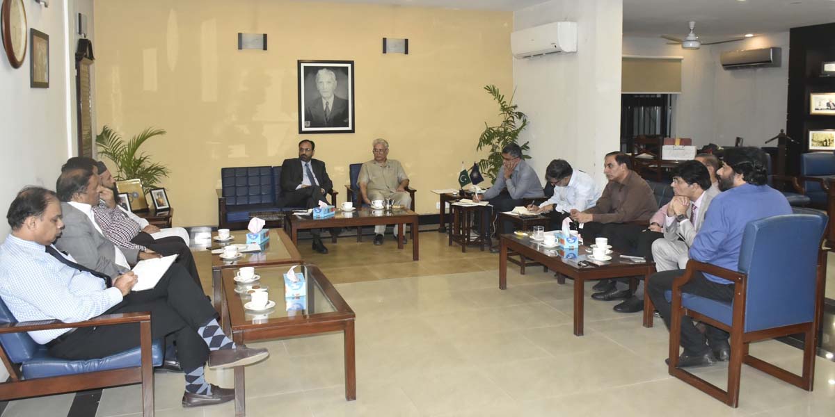 VC UET, Prof. Dr. Shahid Munir, Reviews Final Preparations for Orientation Day and CM Honihaar Scholarship Program