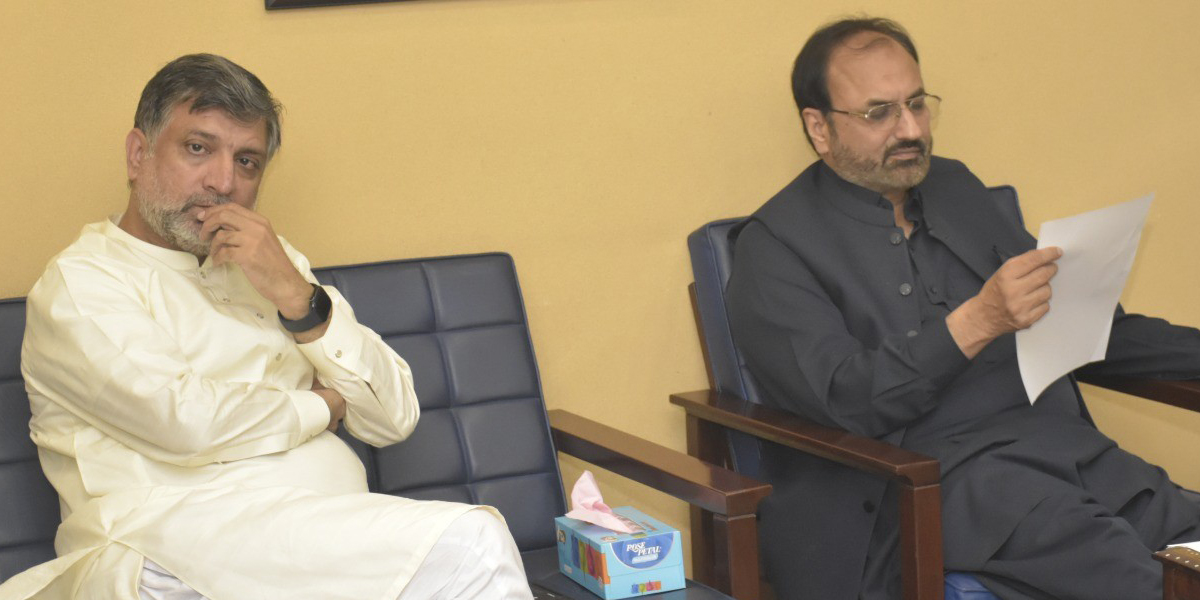 Vice Chancellor UET Chairs Meeting with Deans and Admissions Committee on Spring Admissions Strategies